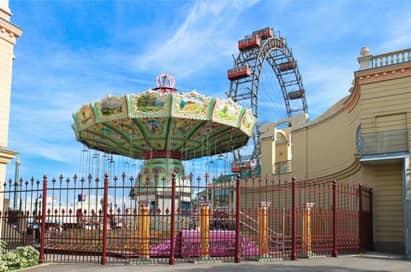 <p>Prater Amusement Park</p>